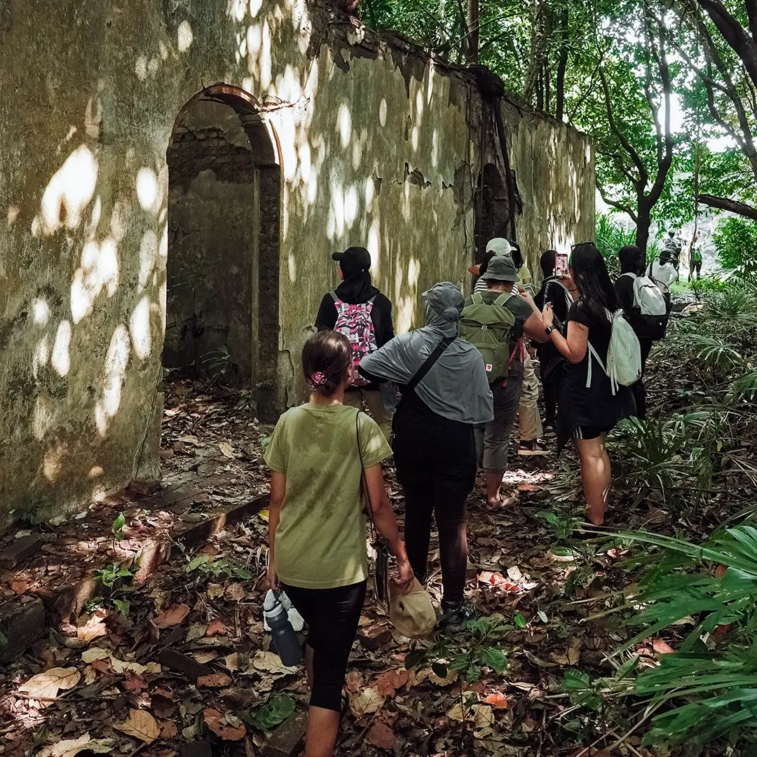 Visit historical sites of the Dutch East Indies.